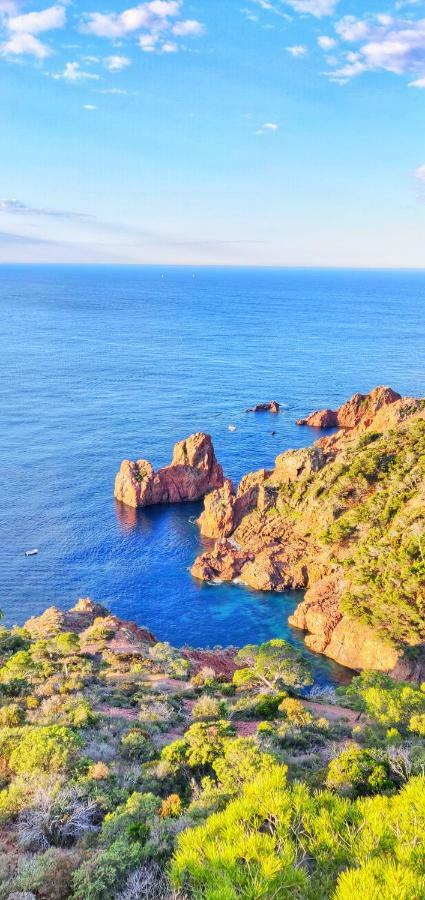 Plage A 3 Minutes A Pied Saint-Raphael  Bagian luar foto